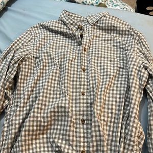 Old navy everyday shirt large